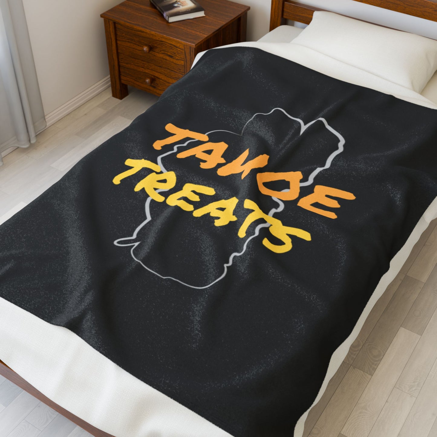Tahoe Treats Velveteen Plush Blanket